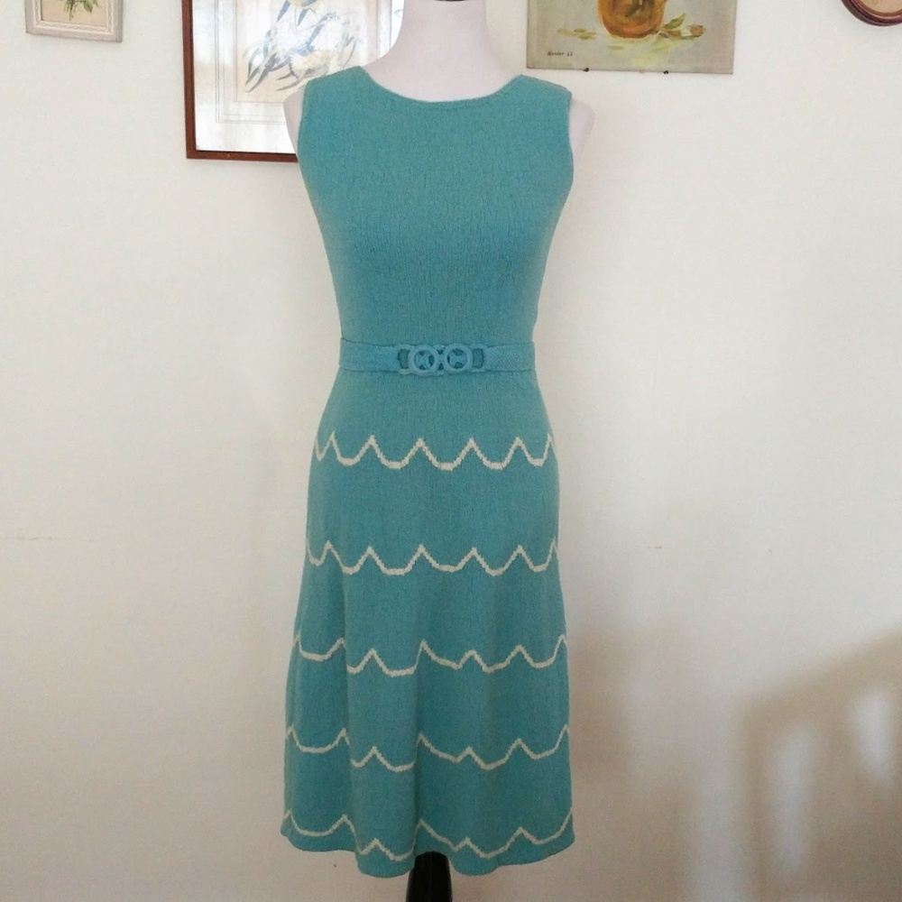 1940s 1950s sky blue scallop pattern knit dress